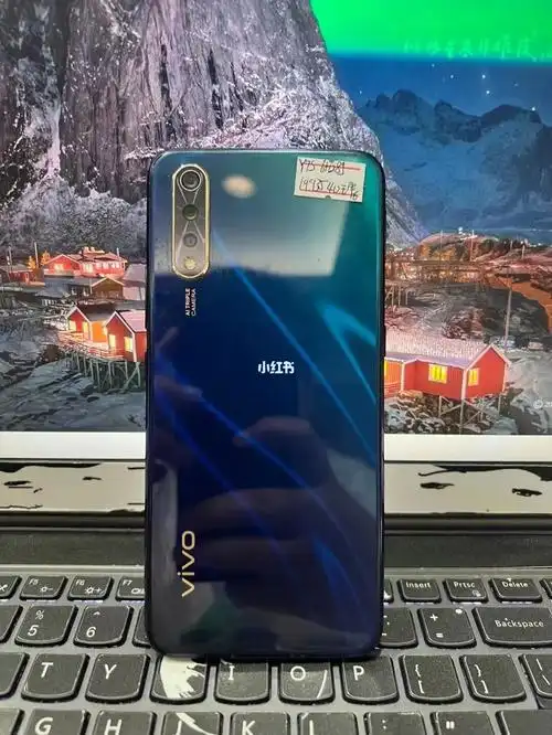 vivoy7s成色95新6128g688