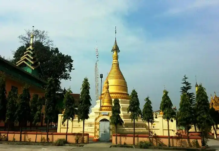 缅甸南坎中心大佛寺一角