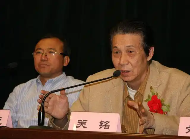 陕西省民族管弦乐学会常务副会长兼秘书长关铭先生讲话