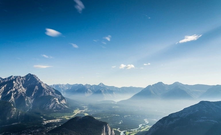 九月中旬,天降大运人生逆转,喜事频发事业辉煌,生活幸福的星座