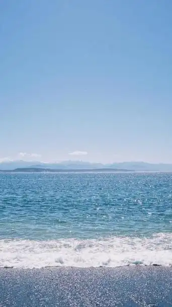 湛蓝色的大海风光图000汹涌的海浪美景000大海唯美景色航拍000景色