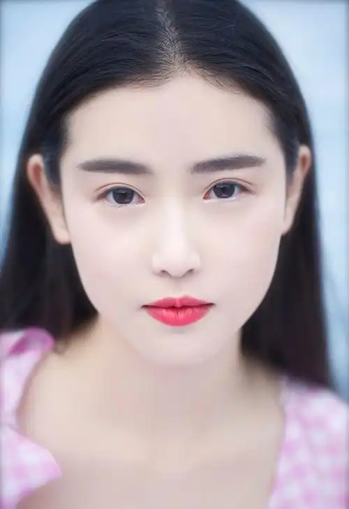 天天向上张辛苑小时候照片曝光 国民美女胖时有一百五十斤