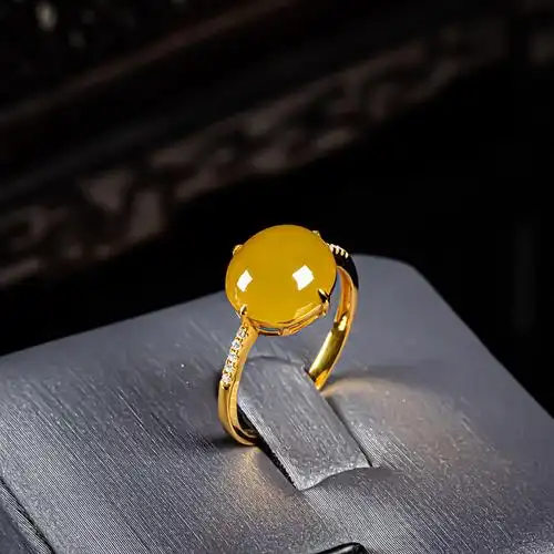 翡翠黄翡戒指冰糯种黄色戒面蛋面18k金镶嵌天然a货玉石戒指女士款