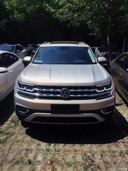 142479 | 回复: 347 途昂论坛 『提车作业』380旗舰/冰岛银/棕内,颜值