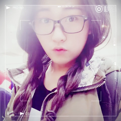 你看啥 你个小傻子