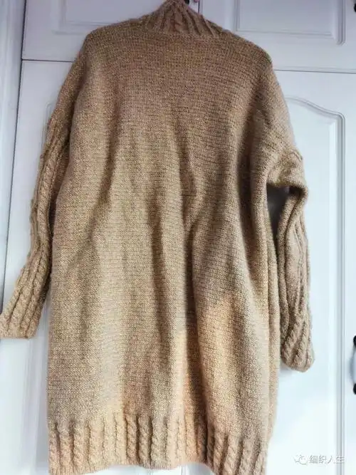 满天星:粗针粗线织就的女士慵懒中长款外套(有编织图解)