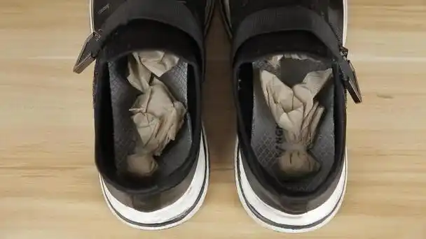 不管鞋子有多臭,用这个方法,轻松解决鞋臭困扰