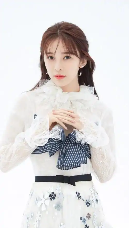 赵樱子唯美迷人写真,这颜值气质,美极了,谁能不喜欢她