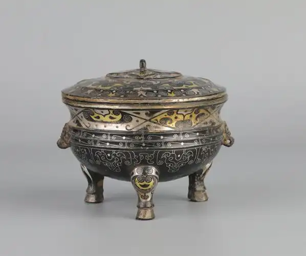 战国 错金银鼎