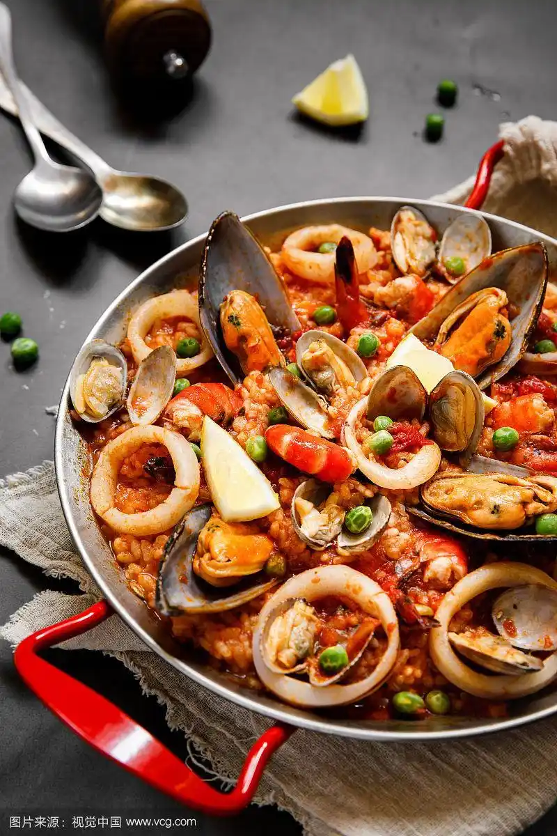 经典西餐美食料理西班牙海鲜饭