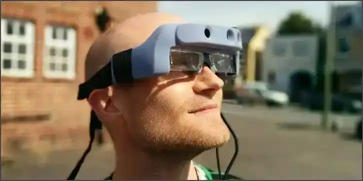 这幅眼镜,让盲人「重见光明」