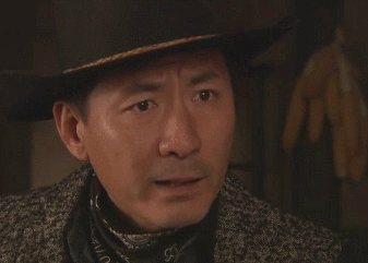 脑海中立马就能浮现起燕双鹰的各种经典动作,甚至连他说这句话的表情