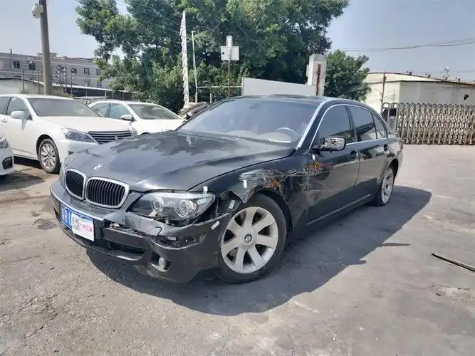 宝马宝马7系2005款 750li