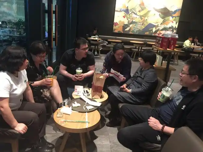 星巴克聚会!