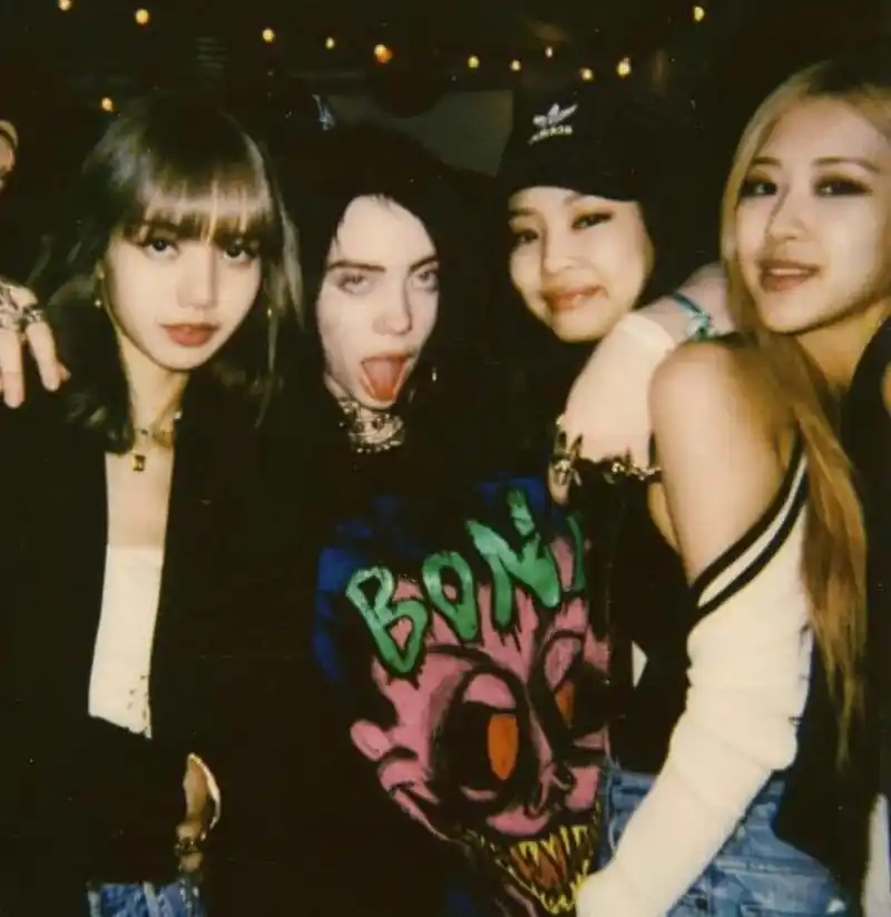 人间芭比lisa竟然都被骂丑?