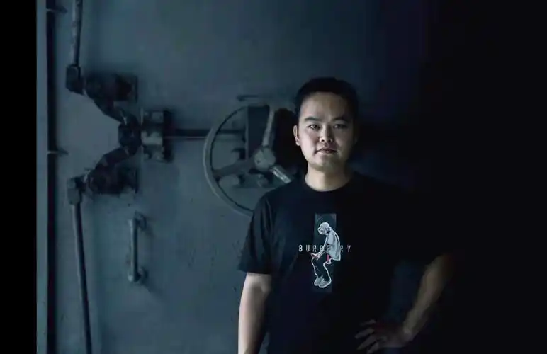 广州云墨轩书画院院长李志介绍及画家画册作品展示_资讯_画中醉书画网