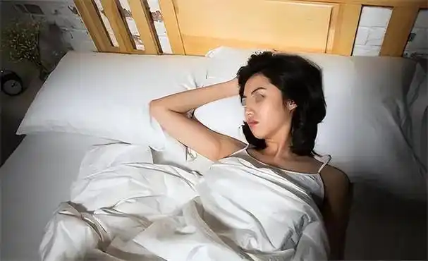 回顾美女惨死家中调查发现不简单不要轻易给熟人开门