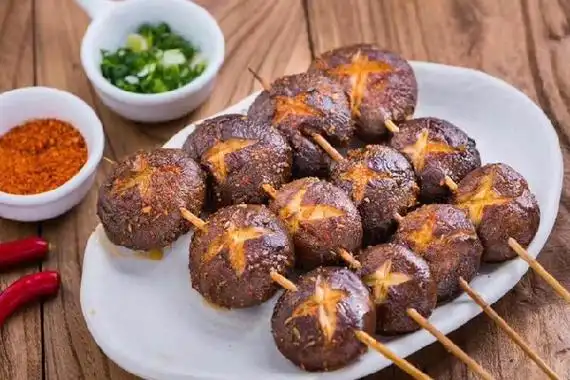 蚝蚝先生烧烤烤香菇