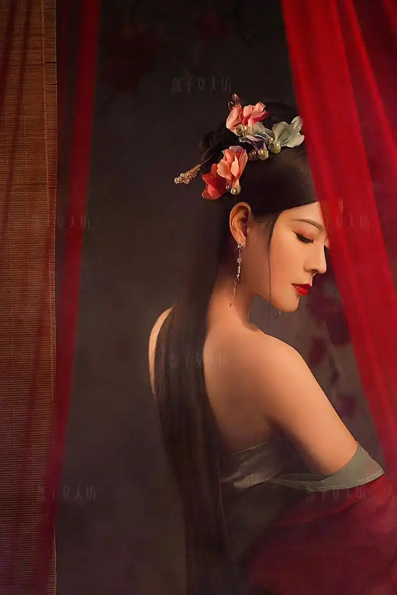 盘子女人坊客片欣赏|感受感受古代辣妹的"杀伤力"!