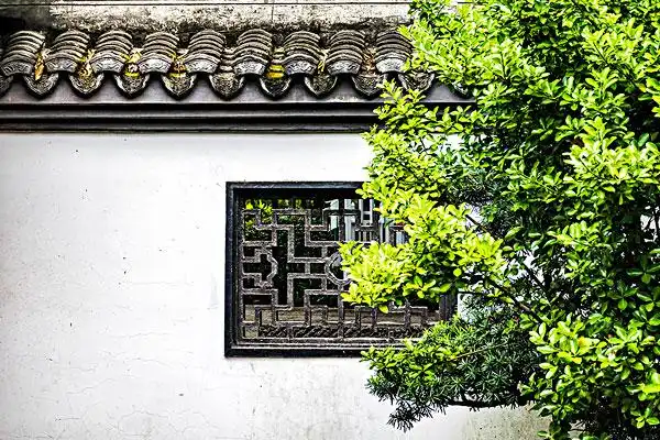 江南小院白墙灰瓦