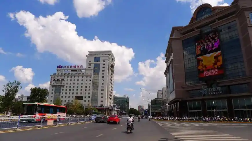 南通有车一族!本周开始南大街取消周末和法定假日限行!