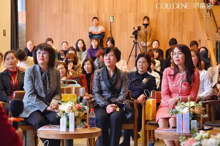 与"她"同行,唤醒女性光芒—闪耀三八·2021首届光芒女性沙龙成功举办