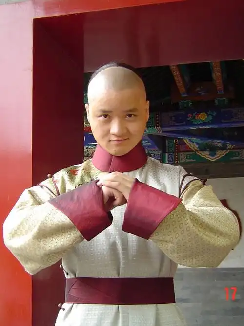 人小鬼大刘罗锅