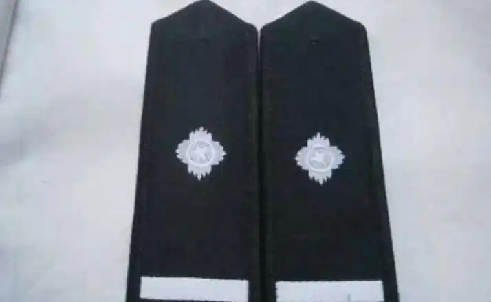 一杠一星是什么军衔