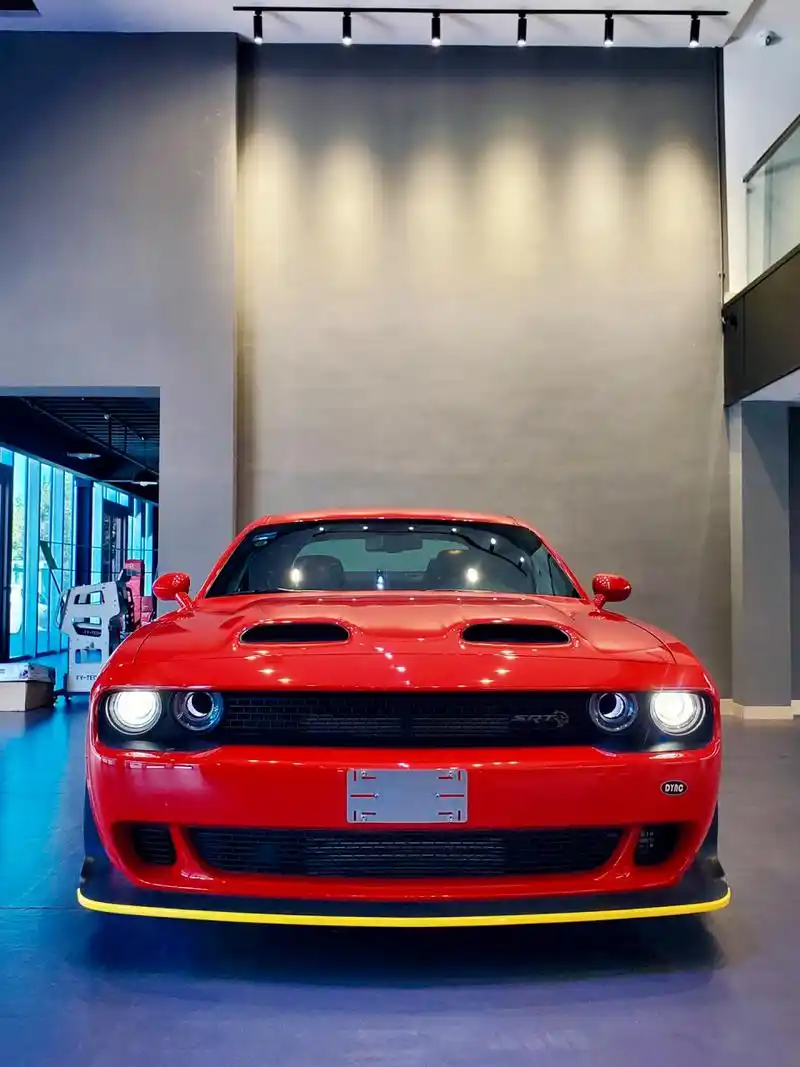 dodge 道奇challenger srt地狱猫 6.