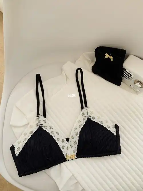 欲爆了!是男朋友都会心动的法式小胸内衣!