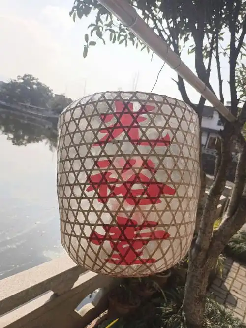 竹丝油纸灯行灯