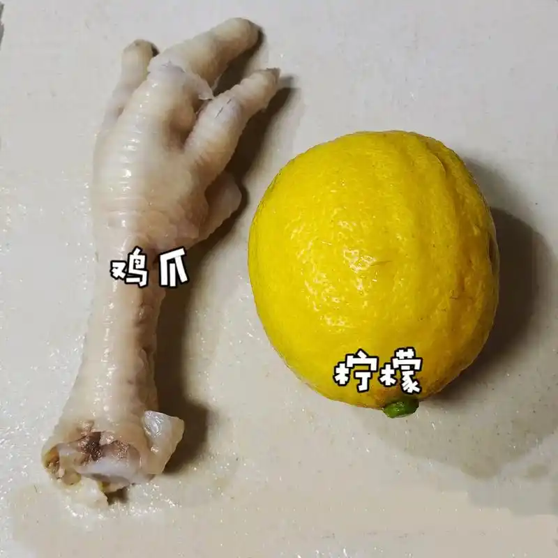 在家做无骨鸡爪不简单但好吃!学会了实现#无骨鸡爪 自由,酸辣 - 抖音