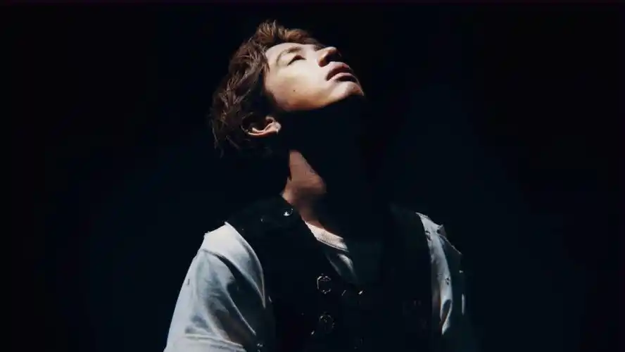 《renegades》by one ok rock #oor #taka