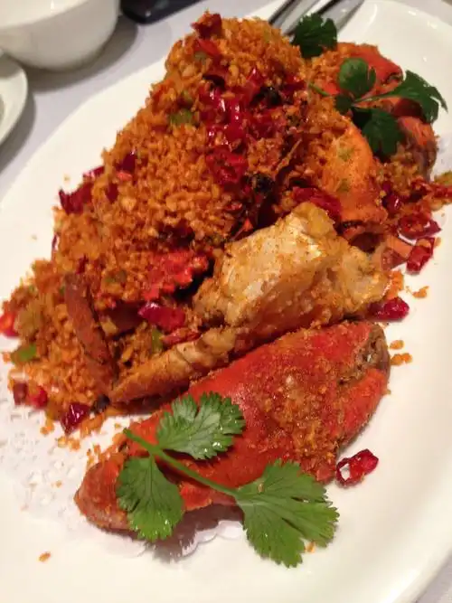 利苑酒家 (德福广场)餐馆,价格稍贵 菜式比较精美 也是粤菜有名连锁