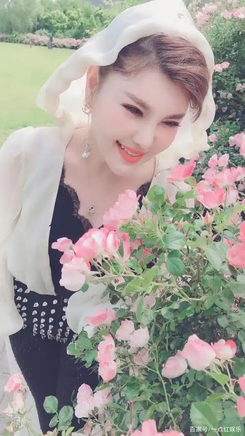 乌兰图雅又一波美图来袭,赶快收藏!