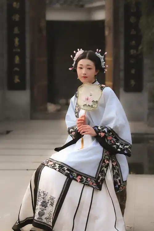 小家碧玉(清朝汉族女子)