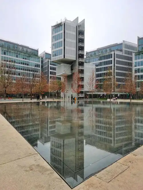 视觉的享受—杭州天目里和艺术之韵《茑屋书店》