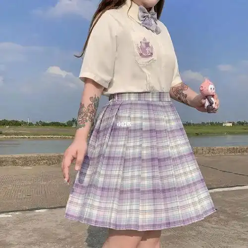 jk格子裙上