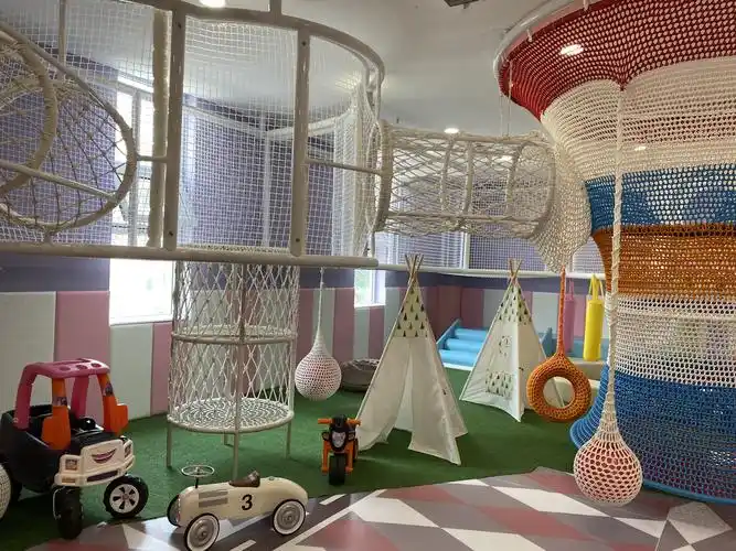 酷啦天地儿童乐园优乐桃源店