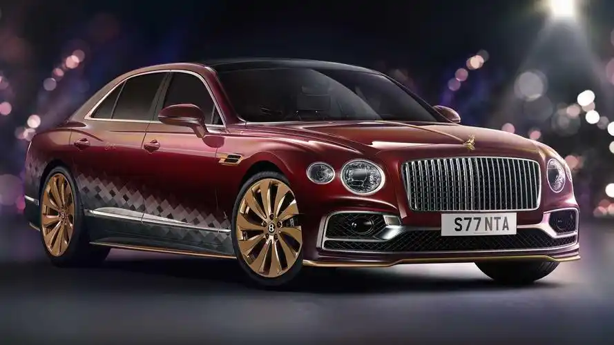 金色麋鹿车标宾利发布飞驰车型圣诞特别版