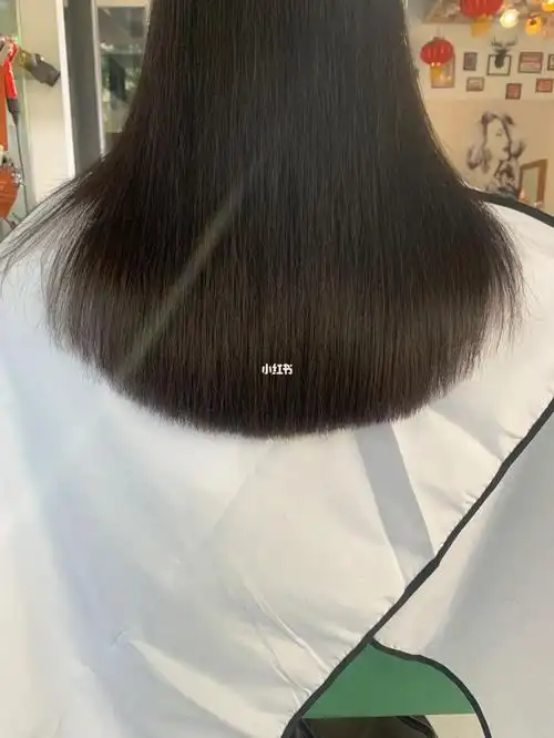 终于剪了满意的u型发尾