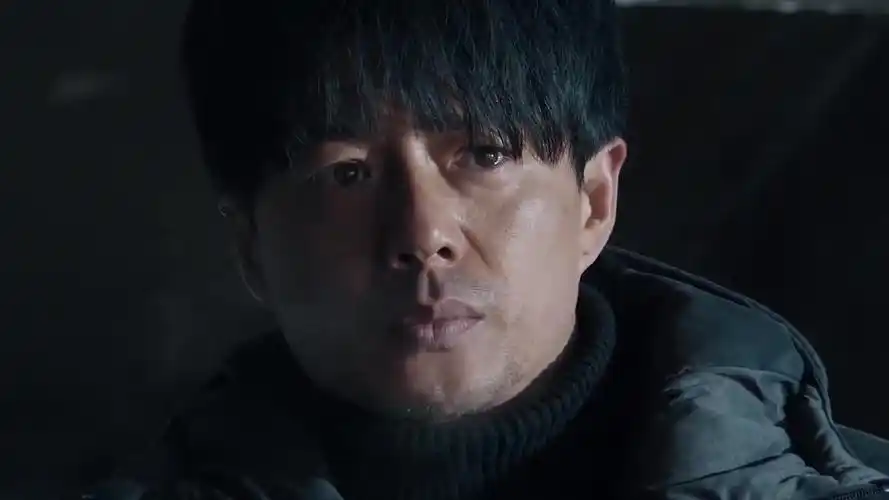 引爆者段奕宏余男联袂上演亡命大逃杀如何绝处逢生报得大仇