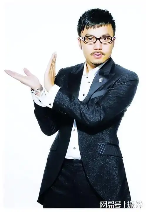 49岁汪涵状态堪忧像是被白骨精吸干了阳气像七旬老人