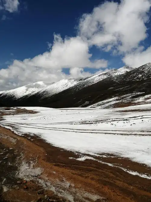 雪域高原三大雪山,我和荒野游侠同房共眠5天4夜.中篇