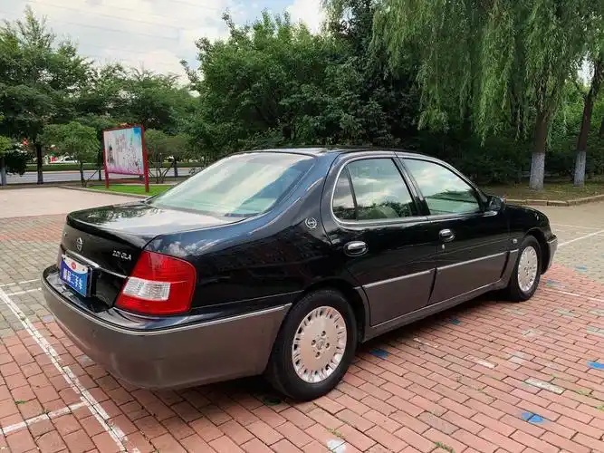 2003年 哈牌一手 2.0 自动挡 尼桑 蓝鸟