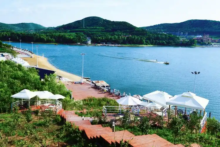 山水流金源远阿城哈尔滨市阿城区召开夏季旅游产品推介会