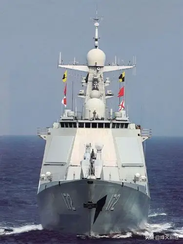 当下中国海军绝对主力,7艘不同舷号052d正面照展现高颜值