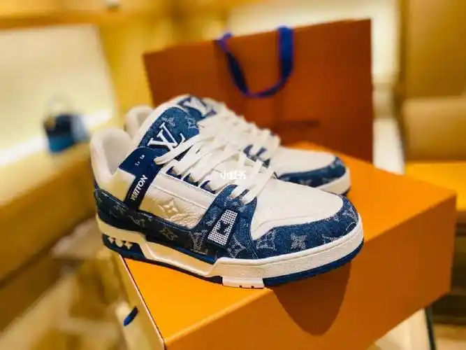 奢侈品回收lvtrainer牛仔运动鞋