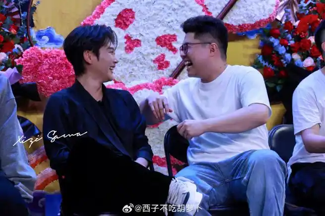 孟鹤堂周九良携手十四年