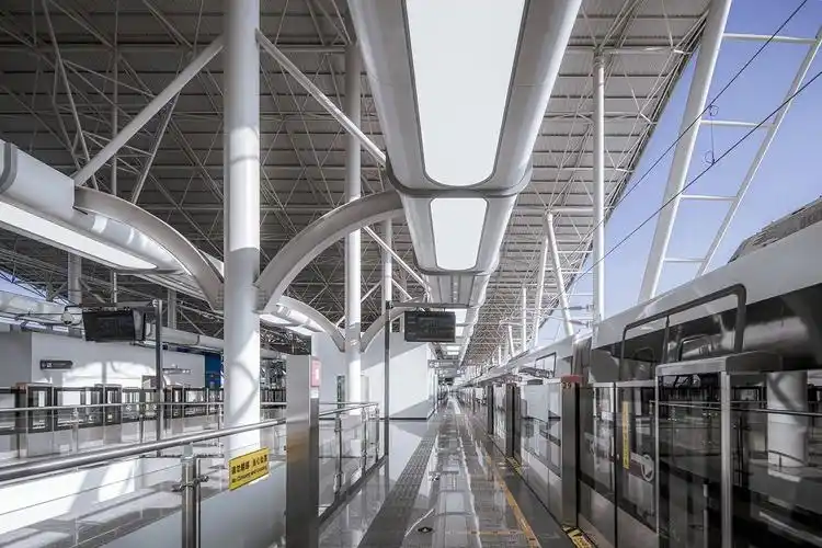 成都地铁18号线 | j&a杰恩设计